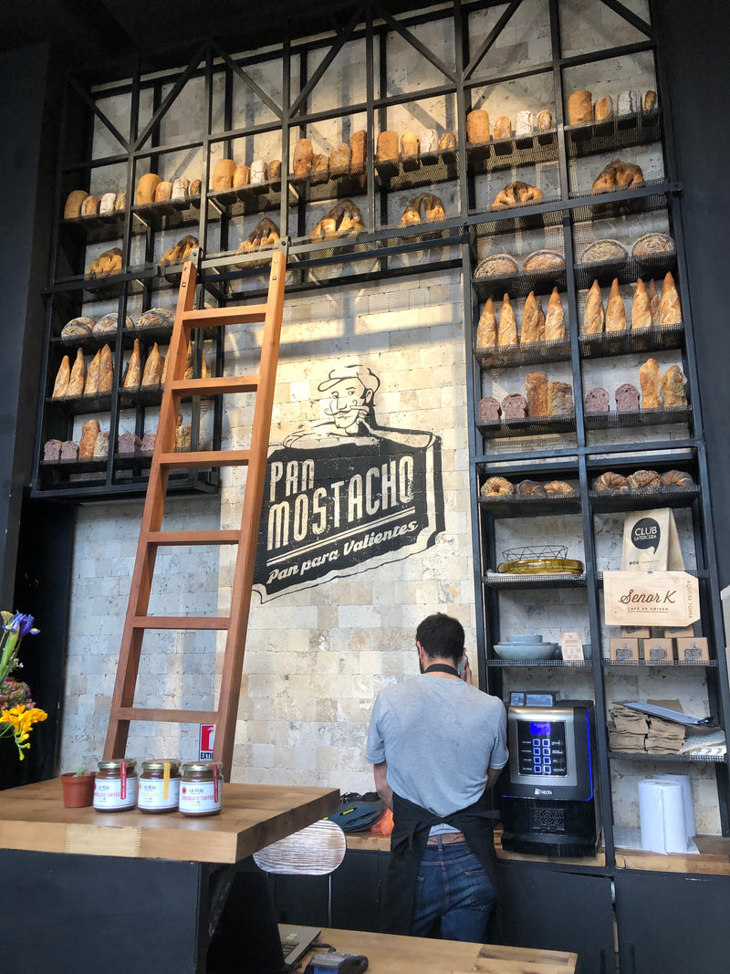 PAN MOSTACHO, VITACURA SANTIAGO